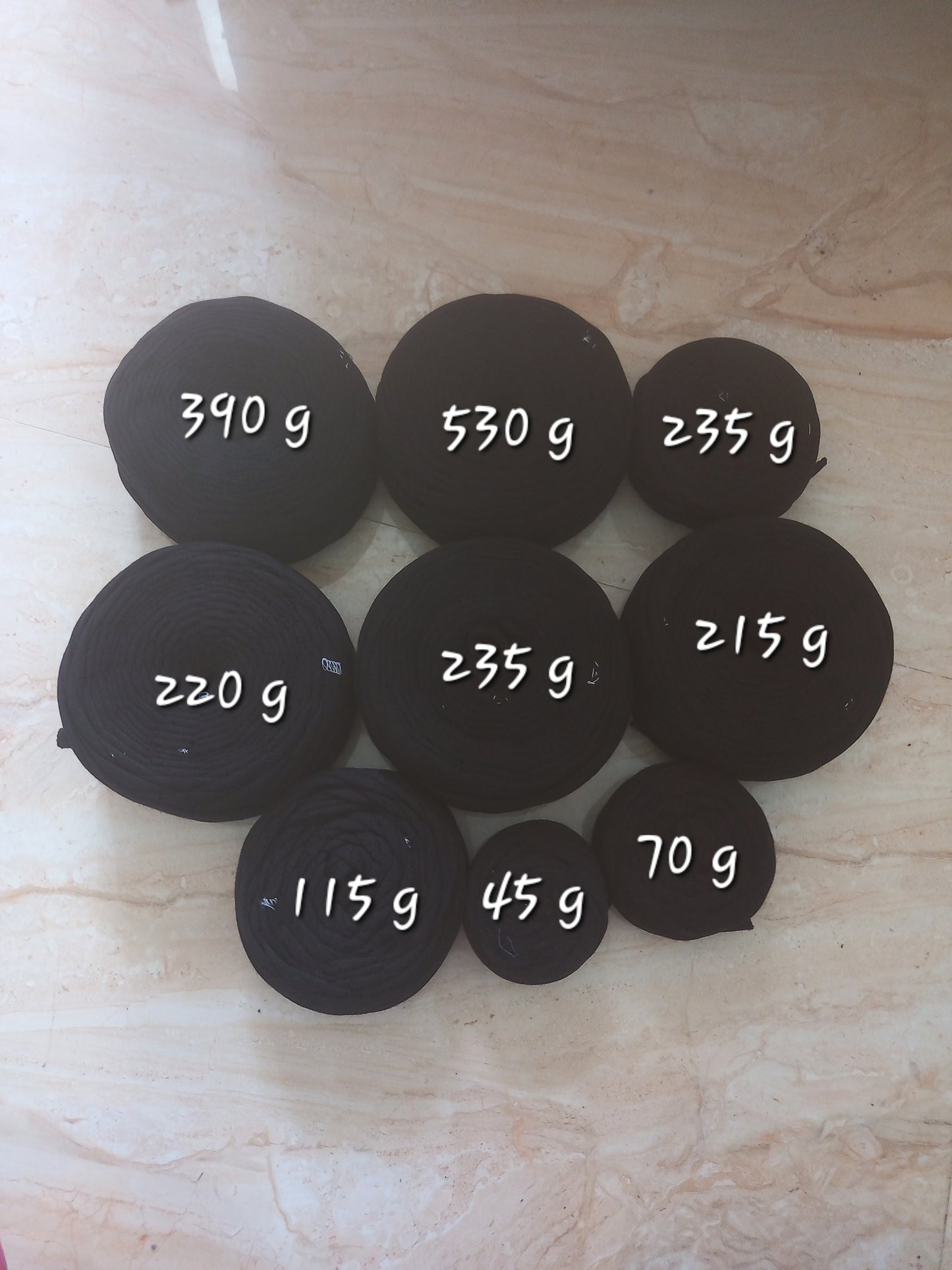 Black joint tshirt yarn