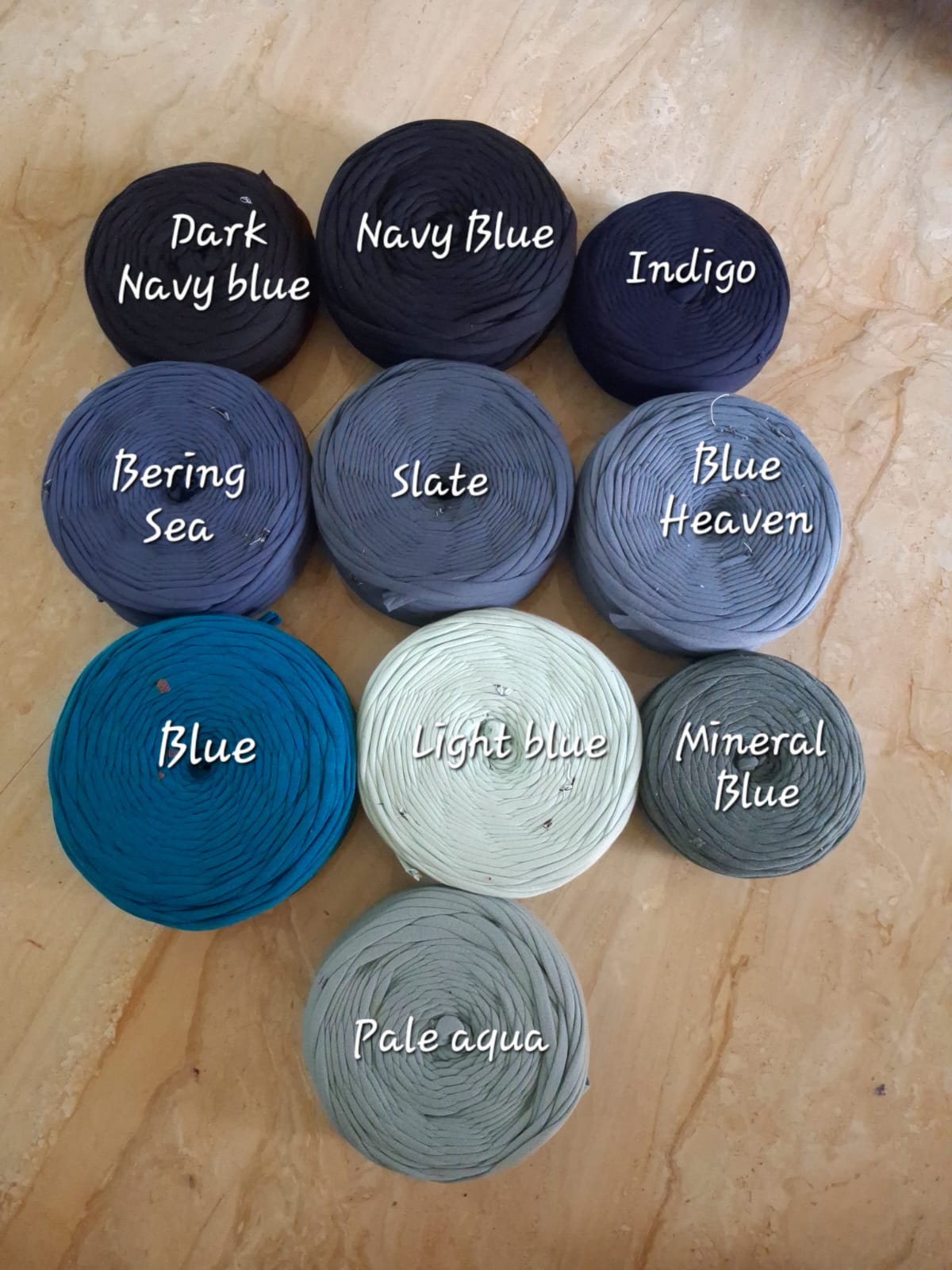 Shades of blue joint tshirt yarn