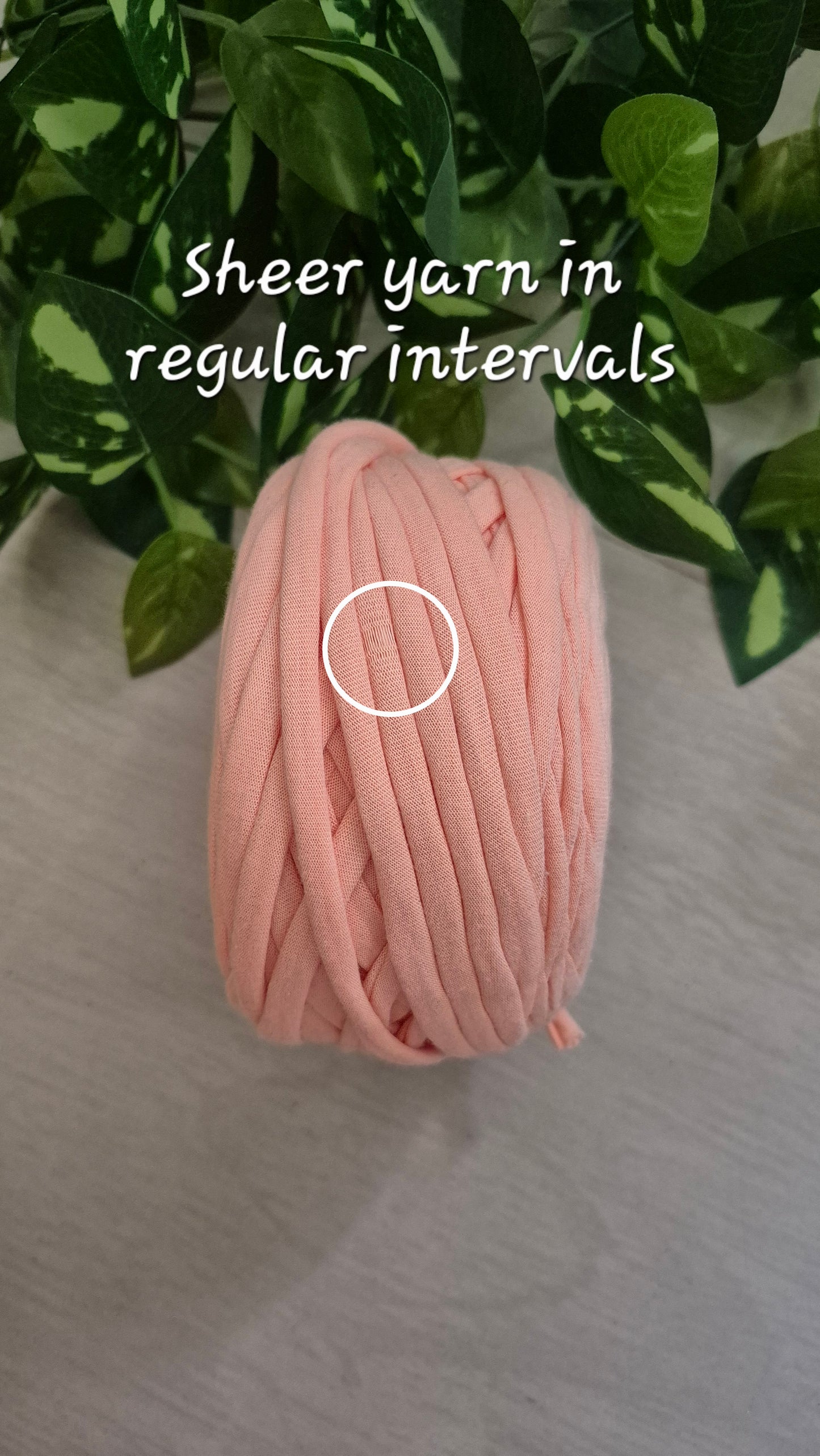 440 g Upcycled T-shirt yarn