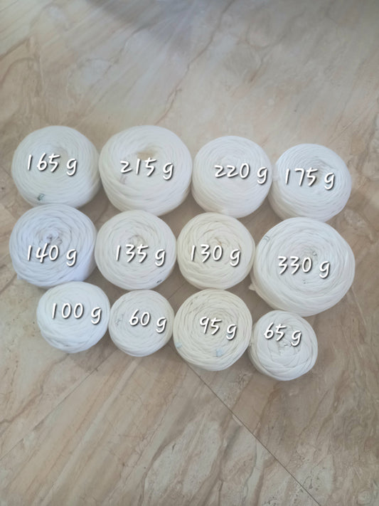 Shades of off white joint tshirt yarn