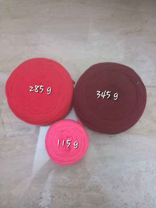 Shades of coral joint tshirt yarn