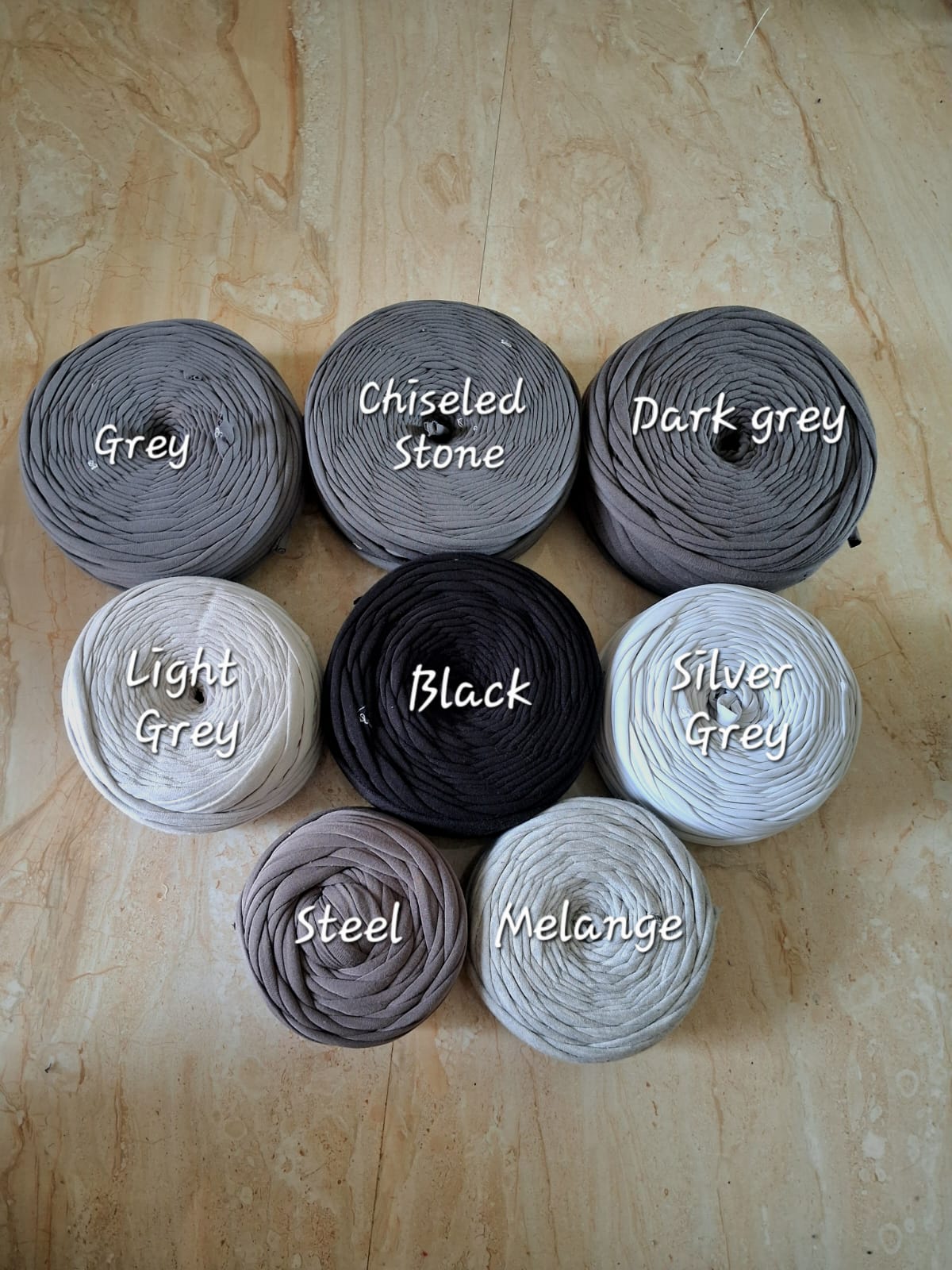Shades of grey joint Tshirt yarn