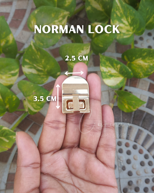 Norman lock for crochet and macramé handbag and purse