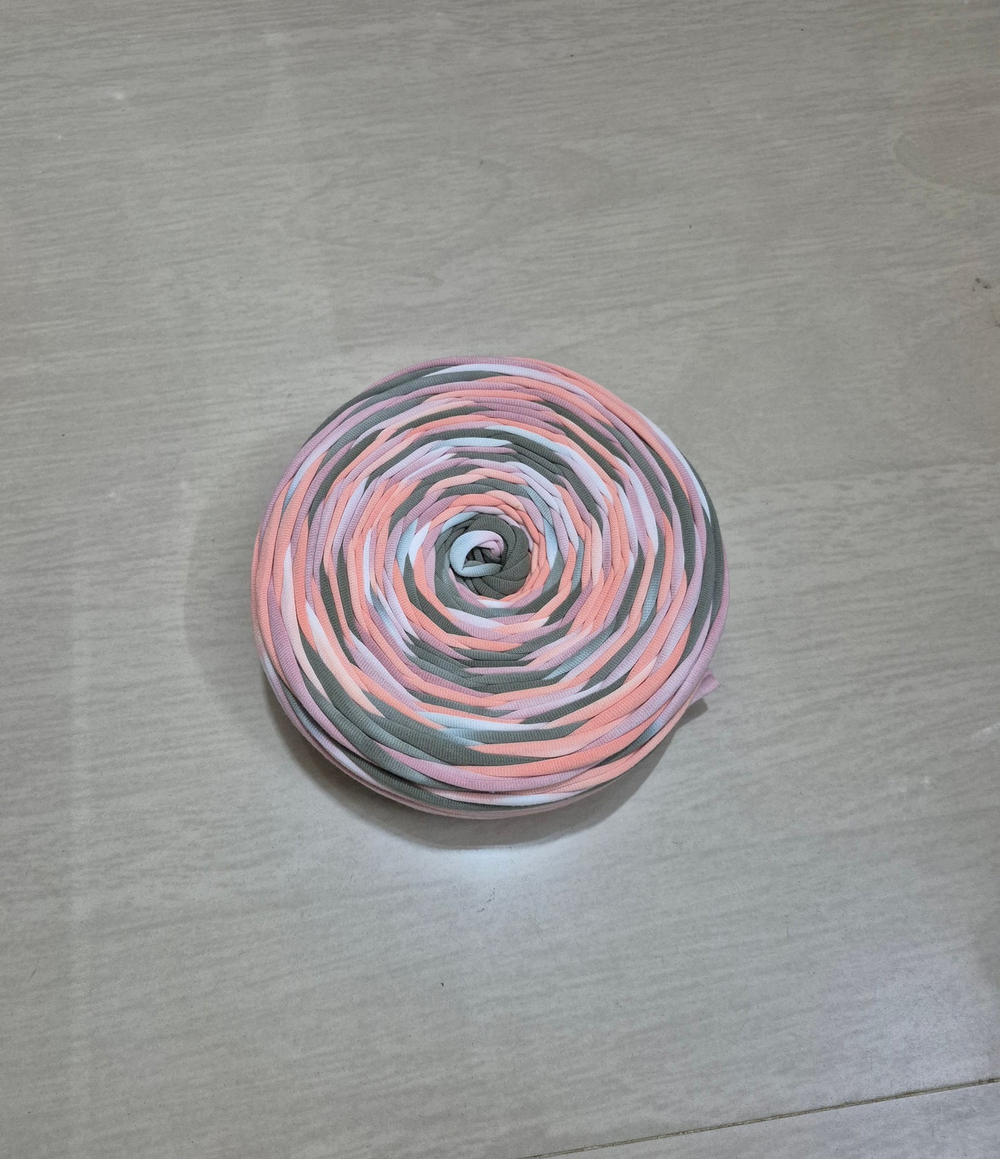 280 g Multi color Tshirt Yarn