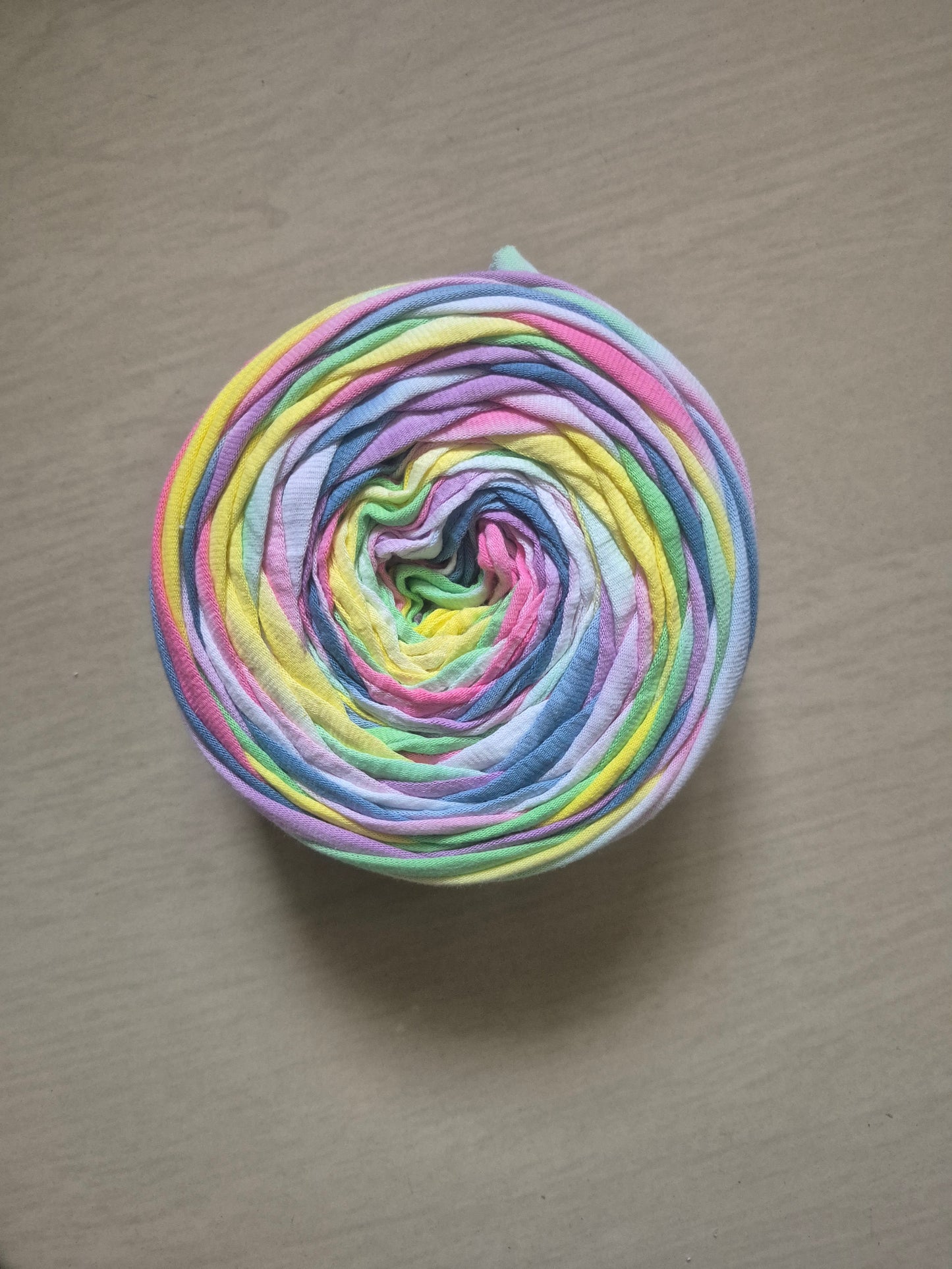 Low stretchy multi color Tshirt Yarn